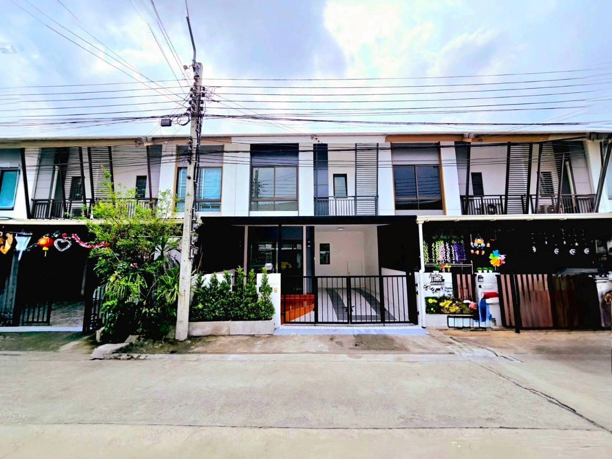 รูป ทาวน์เฮ้าส์ รีโนเวทใหม่ หมู่บ้าน พฤกษาไพร์ม ถนนรามอินทรา-คู้บอน 27 แยก60 ท่าแร้ง บางเขน แต่งพร้อมอยู่ แถมเฟอร์นิเจอร์ - รูปที่ 2/21