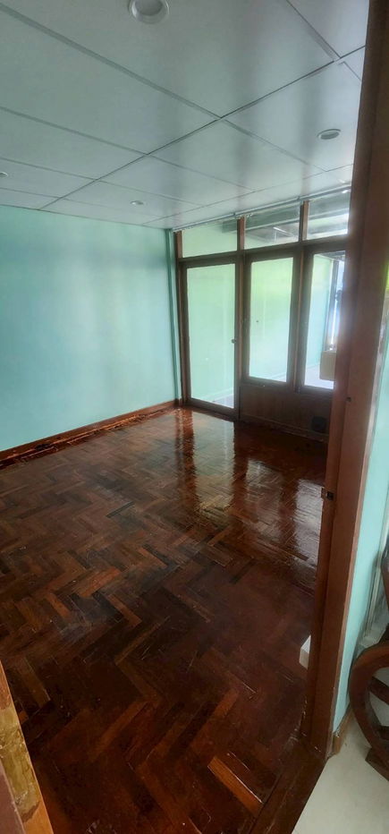 picture House for rent 50 square wa, 5 bead rooms, 3 Toilets, 3 water heater, 6 air conditions, CCTV, electric main entrance gate. - 20/23