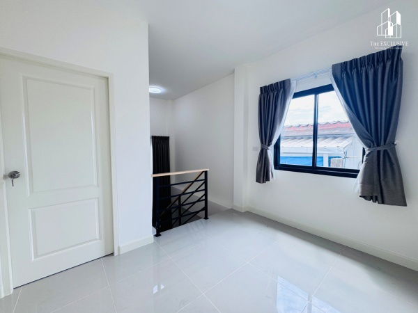 รูป ขายที่ดินพร้อมสิ่งปลูกสร้าง 1 ไร่ 51 ตร.ว ทำเลซอยคู้บอน 27 ขายเท่าราคาประเมิน - รูปที่ 12/23