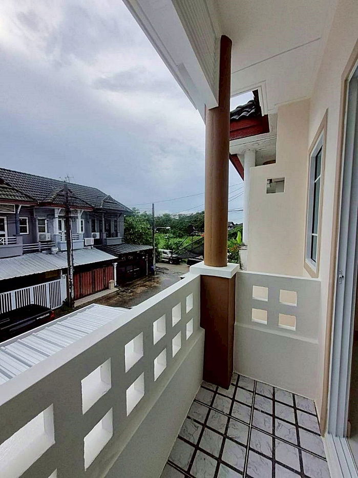 รูป บ้านสวย  ใกล้แมคโคร บางบัวทอง  #หมู่บ้านดิเอมเมอร์รัล พาร์ค บางบัวทอง  ทาวน์เฮ้าส์  3 ห้องนอน  รีโนเวทใหม่  พร้อมอยู่ - รูปที่ 13/17