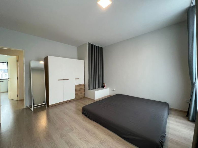 รูป ให้เช่า ทาวน์โฮมสไตล์โมเดิร์น Villaggio 3 ศรีนครินทร์–บางนา ใกล้ Mega Bangna - รูปที่ 6/13