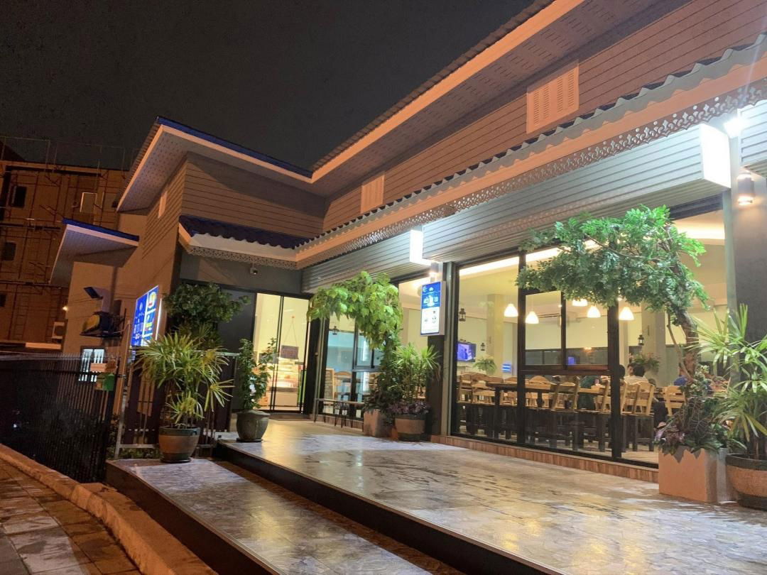 รูป MM6 ให้เช่าพื้นที่ร้านอาหาร 450 ตารางเมตร  แยกพัฒนาการ-อ่อนนุชตัดใหม่ - รูปที่ 2/9