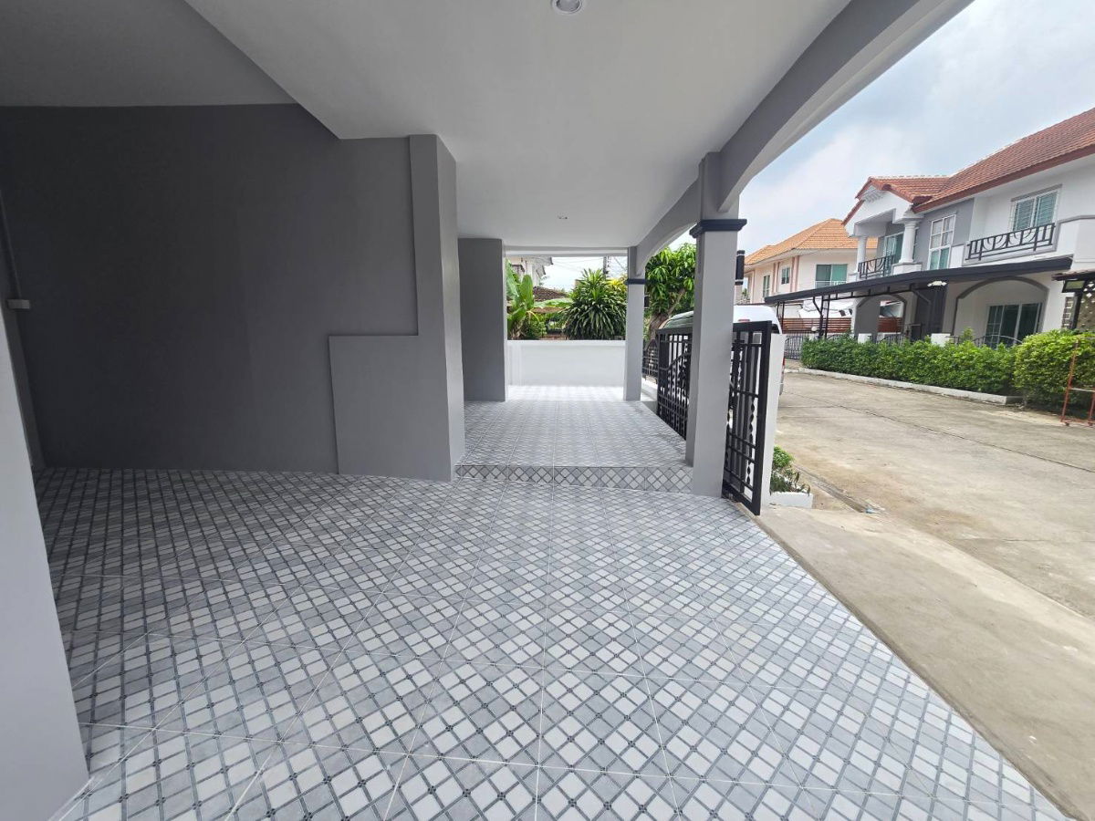 รูป บ้านแฝดเหมือนบ้านเดี่ยว กว้าง ราคาคุ้ม พร้อมเฟอร์นิเจอร์ หมู่บ้าน บุรีรมย์ เลียบคลองสอง23 ซอยอรพิม8 คลองสามวา - รูปที่ 5/44