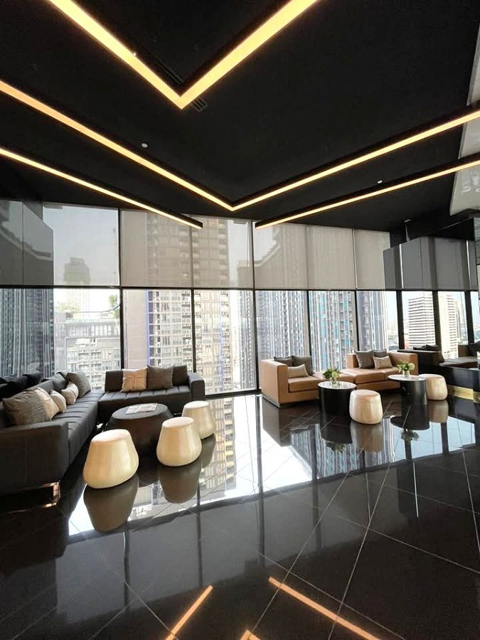 รูป ให้เช่า 🎯KnightsBridge Space Rama 9 ใกล้ MRT พระราม 9 แบบห้อง Duo Space ฝ้าเพดานสูง📍Line : @empire9593 📍 - รูปที่ 12/15