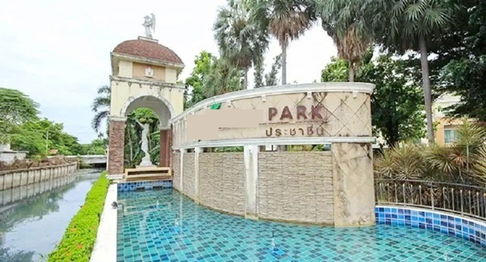 4bed on Samakkhi Road. Prachachuen Dhurakij Pundit University 800m.for rent luxury 3-story townhome
