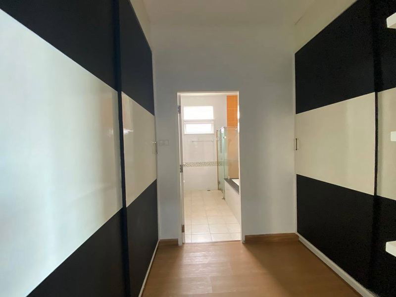 picture Second-hand detached house, ready to move in, The Boulevard Sriracha, Chonburi project - 13/15