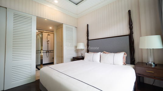 🛏️ 1 Bed - 🛁 1 Bath - 🏙️ Pool View - 🇹🇭 THAI name - 🏢 Grand Florida Beachfront Resort Pattaya - Ref: GF08