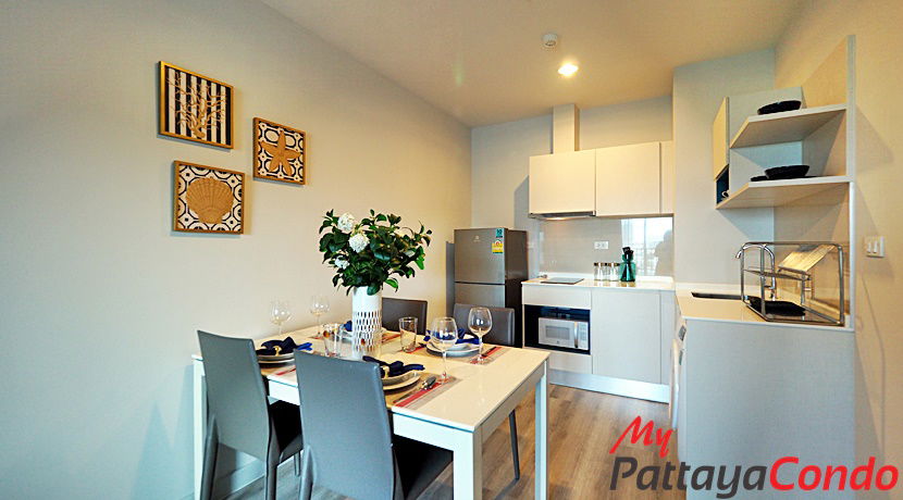 picture 🛏️ 2 Bed - 🛁 1.5 Bath - 🏙️ City Views - 🇹🇭 THAI name - 🏢 Centric Sea Pattaya - Ref: CC36 - 1/23