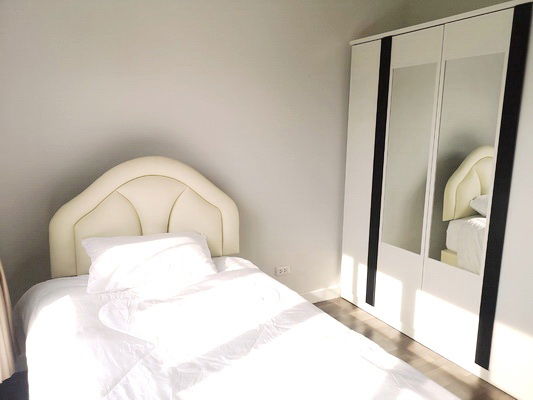 picture FOR RENT ICONATURE RAMINTRA / 3 bedrooms 3 bathrooms / 54 Sqw. 180 Sqm. **35,000** CLOSE TO SKYTRAIN BANG CHAN STATION - 7/8