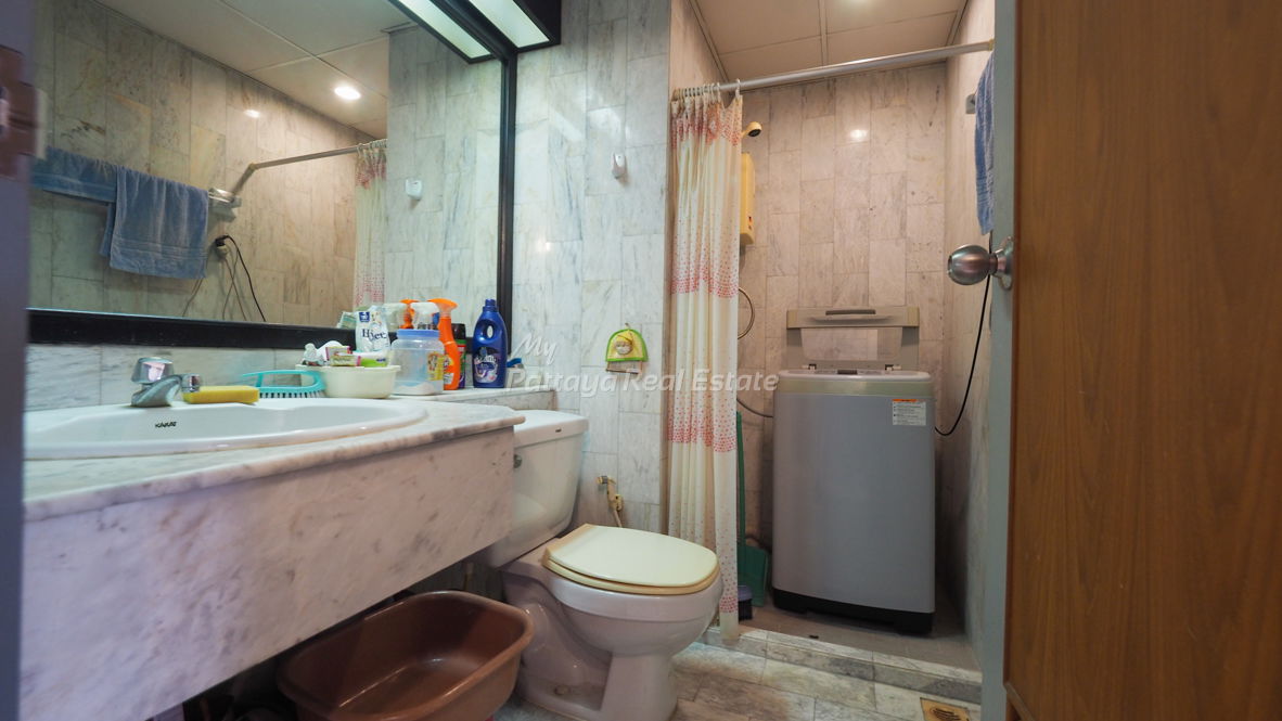 รูป 🛏️ 1 ห้องนอน - 🛁 2 ห้องน้ำ - 🏙️ Sea Views - 🌏 ชื่อชาวต่างชาติ - 🏢 Peak Condominium Pattaya - รหัส: PEAKC05 - รูปที่ 9/18