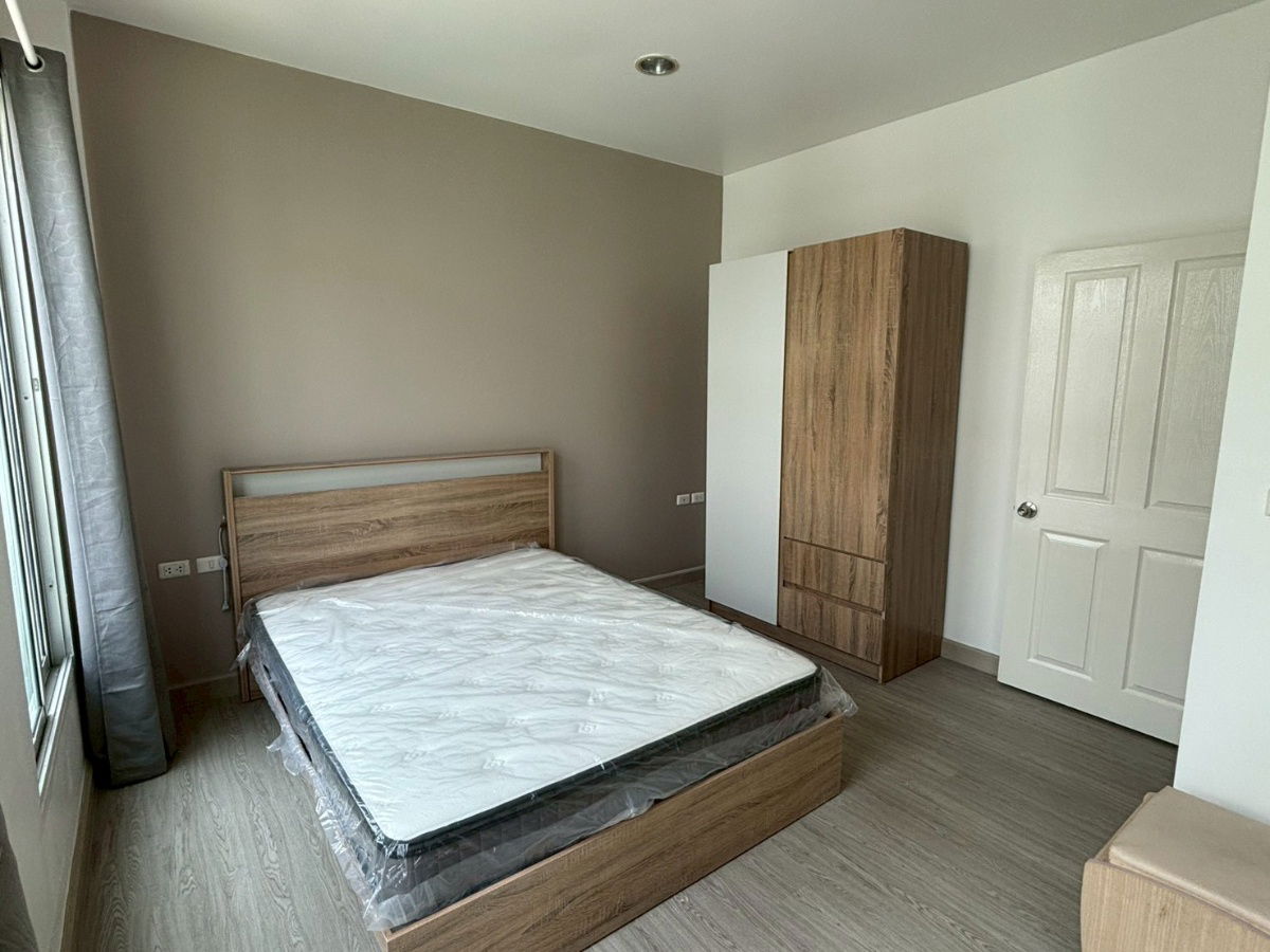 picture Rent Ban Klang Muang British Town Srinakarin near TSIS fully furnished - 11/18