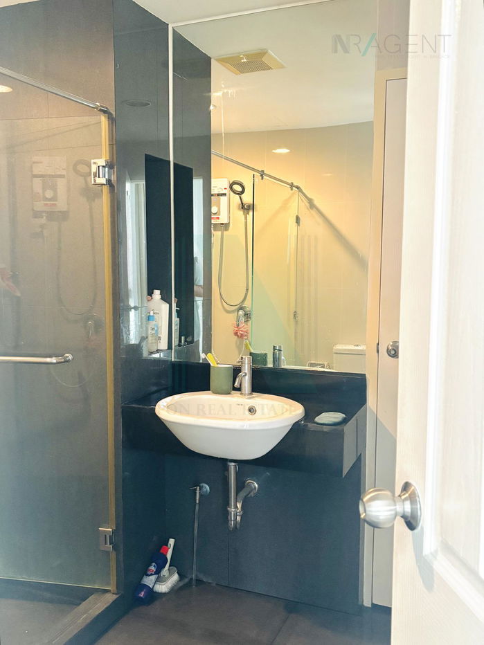 picture For Rent Condo CHATEAU IN TOWN SUKHUMVIT 64/1 Building 1, Floor 2,1 bed room, Room size 42 sqm - 7/8