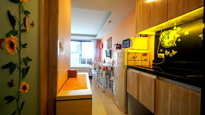 คอนโด ถนนจอมเทียนสาย 2 : 🛏️ Studio - 🏙️ Sea Views - 🇹🇭 ชื่อไทย - 🏢 Laguna Beach Resort Jomtien - รหัส: LBRJ24