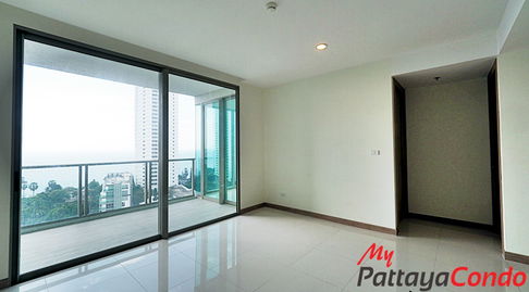 🛏️ 2 ห้องนอน - 🛁 2 ห้องน้ำ - 🏙️ Sea View - 🌏 ชื่อชาวต่างชาติ - 🏢 The Riviera WongAmat Beach Pattaya - รหัส: RW58