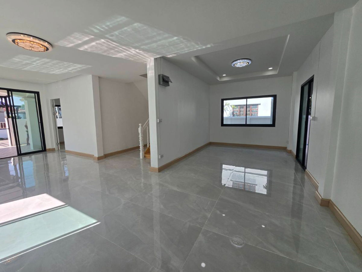 รูป บ้านเดี่ยว เนื้อที่เยอะ ทำเลดี กว้างขวาง หมู่บ้าน เคซี.การ์เด้นโฮม6 ถนนนิมิตใหม่40 คลองสามวา พร้อมอยู่ - รูปที่ 17/33