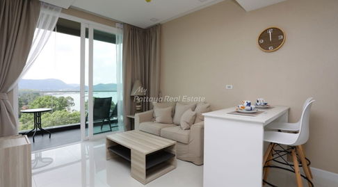 🛏️ 1 ห้องนอน - 🛁 1 ห้องน้ำ - 🏙️ Sea Views - 🌏 ชื่อชาวต่างชาติ - 🏢 Del Mare Beachfront Bang Saray - รหัส: DELM18