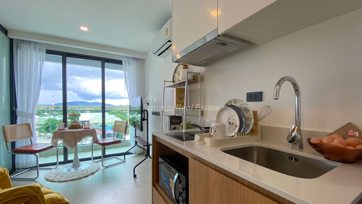 รูป 🛏️ 1 ห้องนอน - 🛁 1 ห้องน้ำ - 🏙️ City Views - 🌏 ชื่อชาวต่างชาติ - 🏢 Breeze Beach Side Bang Saray - รหัส: BR2BS01 - รูปที่ 1/17
