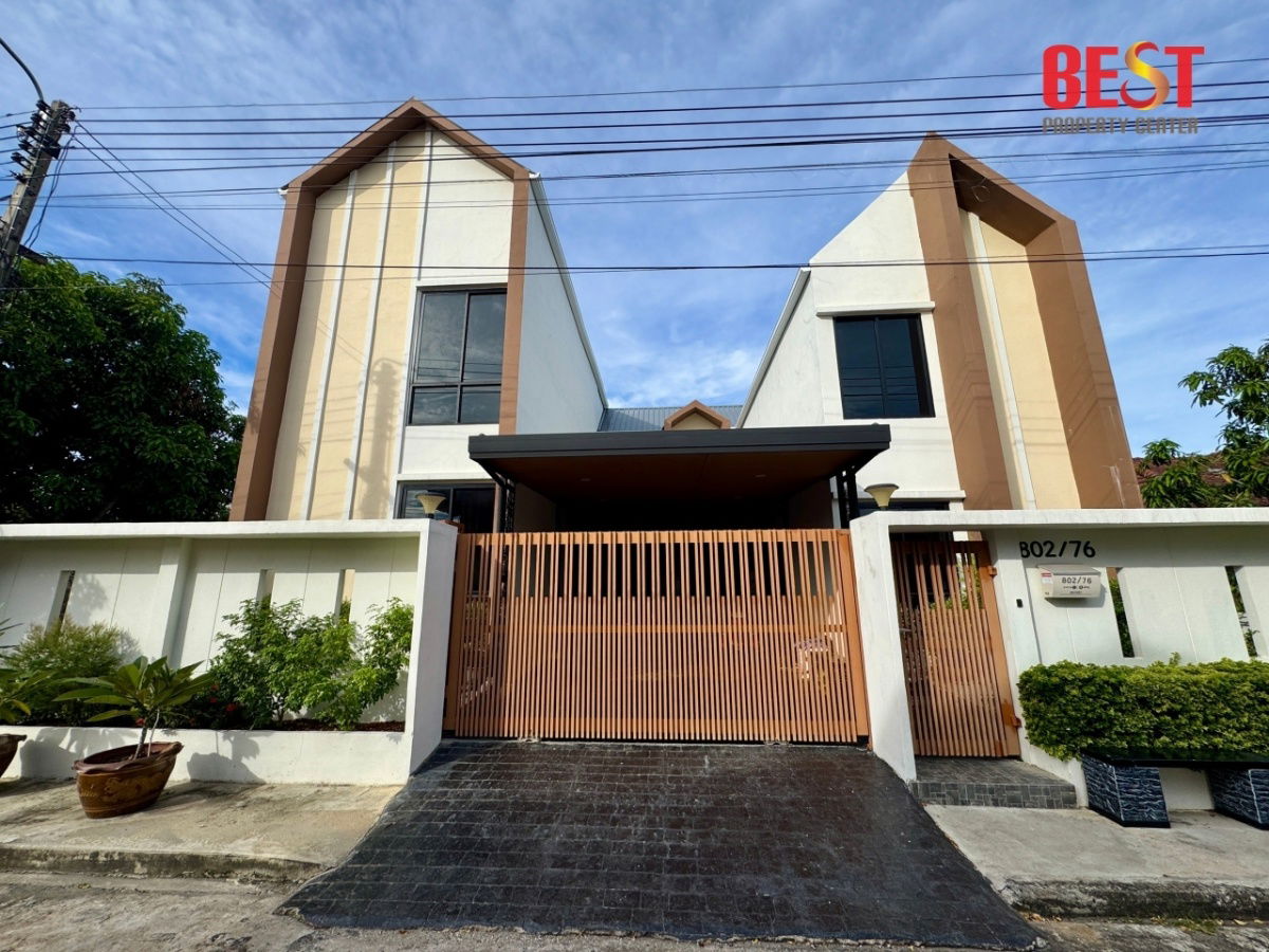 รูป ขายบ้านเดี่ยว สร้างเอง วังทองริเวอร์ปาร์ค รังสิต สภาพใหม่เพียง 2 ปี ใกล้ สนามบินดอนเมือง สนามกอล์ฟธูปะเตมีย์ ทางขึ้น-ลงดอนเมืองโทลเวย์ - รูปที่ 1/15