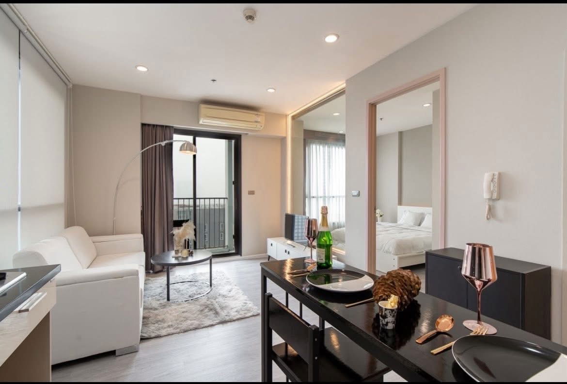 รูป ให้เช่า ✨ Fuse Sathorn Taksin ✨ เฟอร์นิเจอร์ และ เครื่องใช้ไฟฟ้าครบ ใกล้ BTS วงเวียนใหญ่ - รูปที่ 7/10