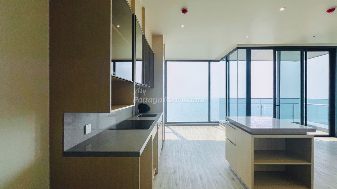 picture 🛏️ 2 Bed - 🛁 2 Bath - 🏙️ Sea Views - 🌏 FOREIGN name - 🏢 Arom WongAmat Pattaya - Ref: AROM07 - 2/15