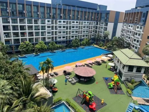 Laguna Beach Resort II is a brand-new, never-occupied condominium unit featuring one bedroom and one bathroom.