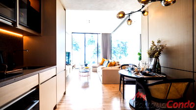 ขายคอนโด : 🛏️ 1 ห้องนอน - 🛁 1 ห้องน้ำ - 🏙️ Garden View - 🌏 ชื่อชาวต่างชาติ - 🏢 Arom WongAmat Pattaya - รหัส: AROM05