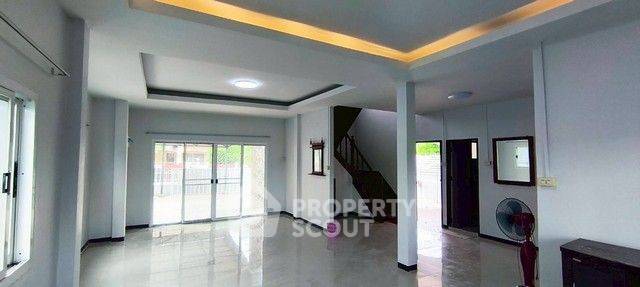 picture 4-BR House at K.C. Gardenhome in Sam Wa Tawan Ok (ID 2339647) - 5/7