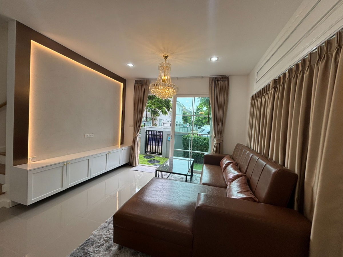 รูป ให้เช่าบ้านเดี่ยวสองชั้น  4 ห้องนอน 3 ห้องน้ำ 1 ห้องรับแขก1  ห้องครัว  2  ที่จอดรถ - รูปที่ 3/27