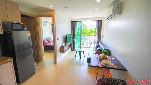 🛏️ 1 ห้องนอน - 🛁 1 ห้องน้ำ - 🏙️ City Views - 🇹🇭 ชื่อไทย - 🏢 Sea Zen Condominium Bang Saray - รหัส: SZEN16