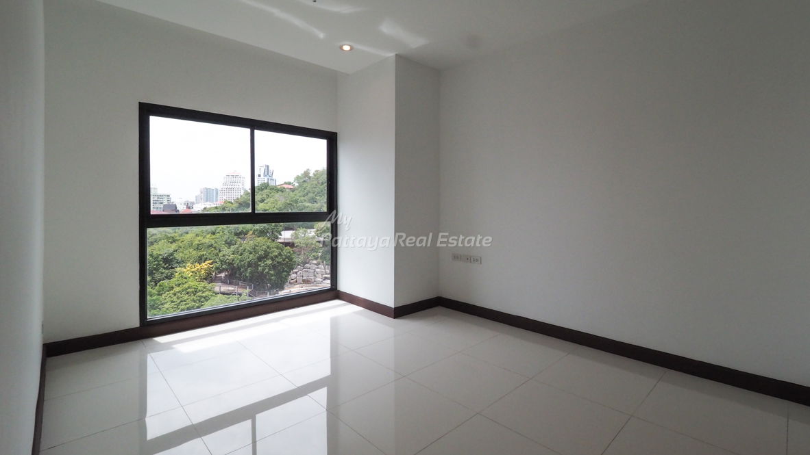 รูป 🛏️ 4 ห้องนอน - 🛁 4 ห้องน้ำ - 🏙️ Sea Views - 🌏 ชื่อชาวต่างชาติ - 🏢 The Axis Pattaya - รหัส: AXIS48 - รูปที่ 23/25