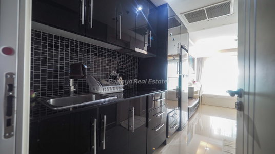 🛏️ 2 Bed - 🛁 2 Bath - 🏙️ Sea View - 🌏 FOREIGN name - 🏢 Cosy Beach View Pattaya - Ref: COSYB43