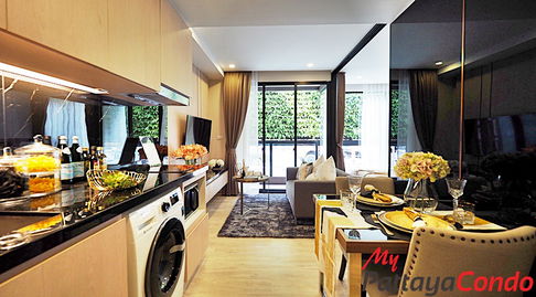🛏️ 1 ห้องนอน - 🛁 1 ห้องน้ำ - 🏙️ Sea Views - 🇹🇭 ชื่อไทย - 🏢 The Panora Pattaya Condominium - รหัส: PANO01