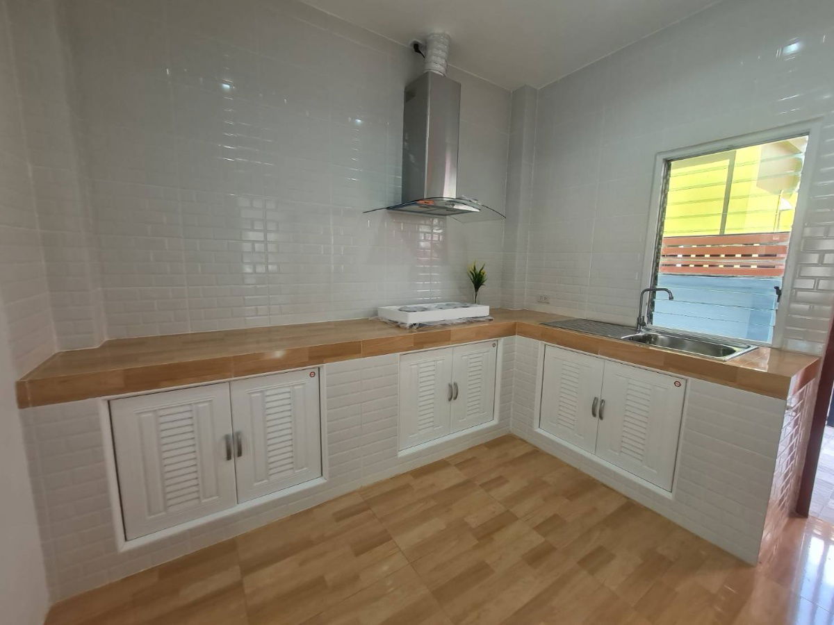 รูป บ้านเดี่ยว กว้างขวาง ตกแต่งใหม่ พร้อมอยู่ หมู่บ้าน เดอะสวีทการ์เด้น 2 ถนนหทัยราษฎร์​  สามวาตะวันตก คลองสามวา  (หนองระแหงซอย 3) แถมเฟอร์นิเจอร์ - รูปที่ 23/31