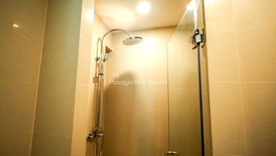 Condos for sale : 🛏️ Studio - 🛁 1 Bath - 🏙️ Sea View - 🌏 FOREIGN name - 🏢 The Riviera Jomtien Pattaya - Ref: RJ36