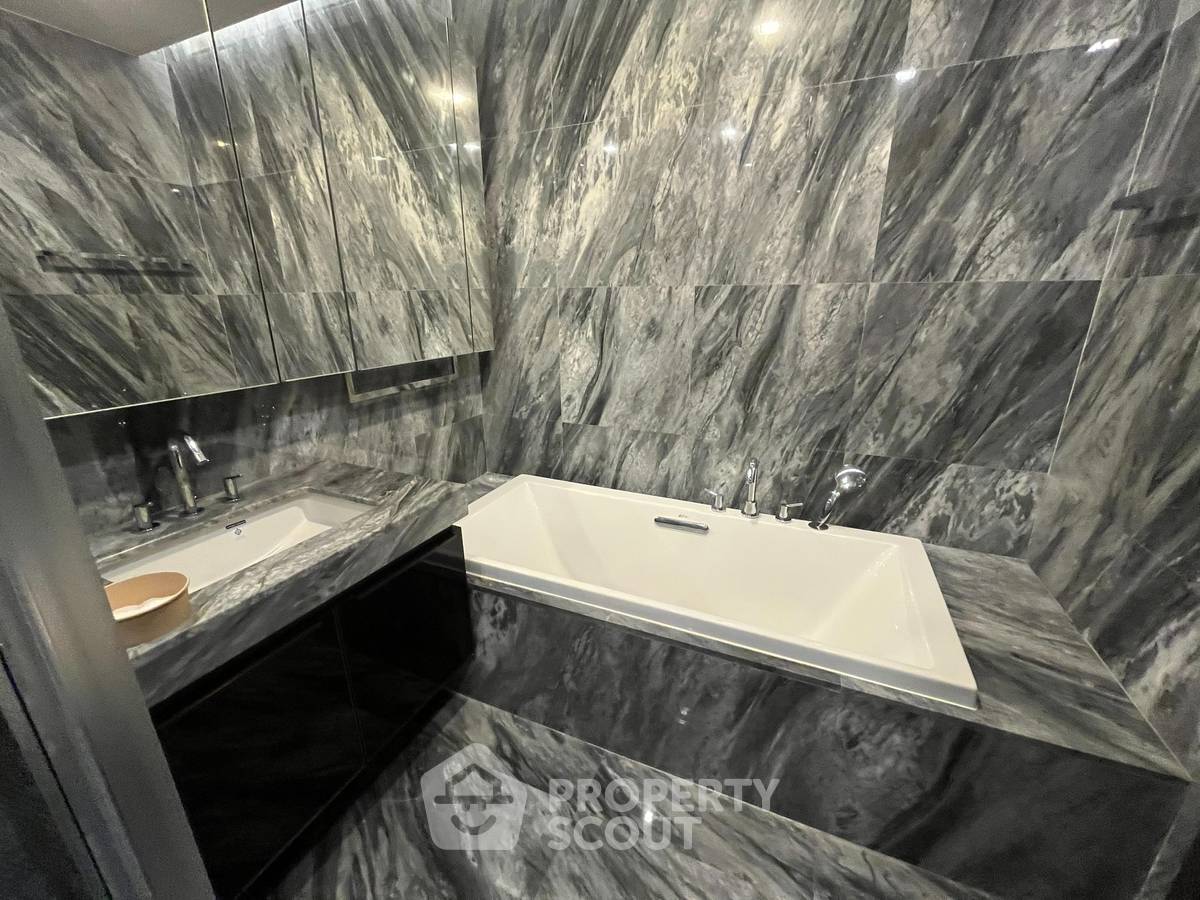 picture 2-BR Condo at The Monument Sanampao near BTS Ari (ID 2340257) - 9/10