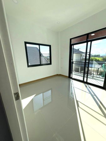 รูป ขายบ้านเดี่ยวสองชั้น   2 ห้องนอน  2 ห้องน้ำ  1 ห้องครัว  2 ที่จอดรถ - รูปที่ 10/16