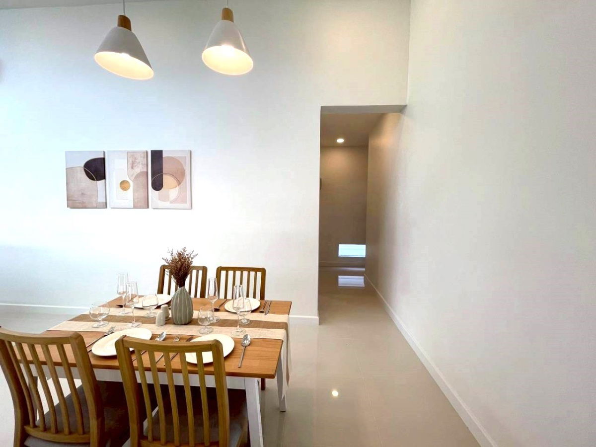 รูป ขายบ้านเดี่ยวชั้นเดียว  3 ห้องนอน  2 ห้องน้ำ  1 ห้องครัว  2 ที่จอดรถ - รูปที่ 9/25