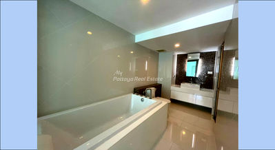 ขายคอนโด : 🛏️ 2 ห้องนอน - 🛁 2 ห้องน้ำ - 🏙️ Garden View - 🇹🇭 ชื่อไทย - 🏢 The Sanctuary WongAmat Pattaya - รหัส: SANC25