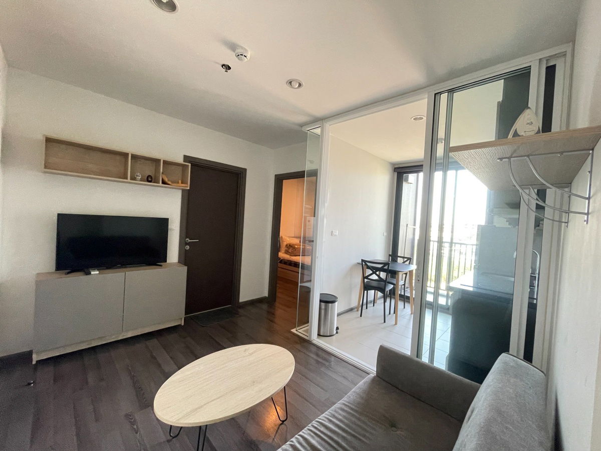 รูป **ด่วน** ปล่อยเช่า The Base Height Condo ห้องสวย  เฟอร์นิเจอร์ครบ - รูปที่ 2/13