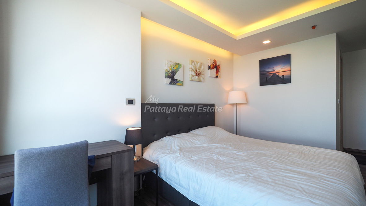picture 🛏️ 1 Bed - 🛁 1 Bath - 🏙️ Sea Views - 🇹🇭 THAI name - 🏢 The Peak Towers Pattaya - Ref: PEAKT81 - 7/12