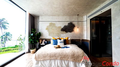 ขายคอนโด : 🛏️ 1 ห้องนอน - 🛁 1 ห้องน้ำ - 🏙️ Garden View - 🌏 ชื่อชาวต่างชาติ - 🏢 Arom WongAmat Pattaya - รหัส: AROM06