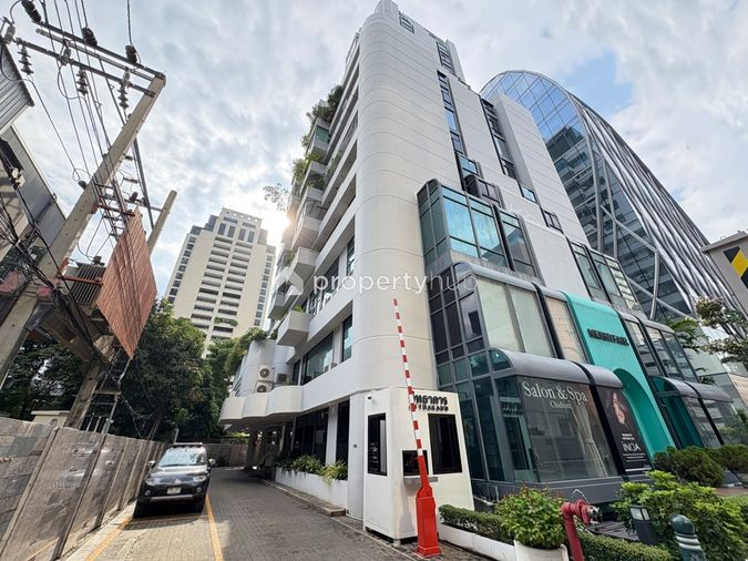 Sithakarn Condominium