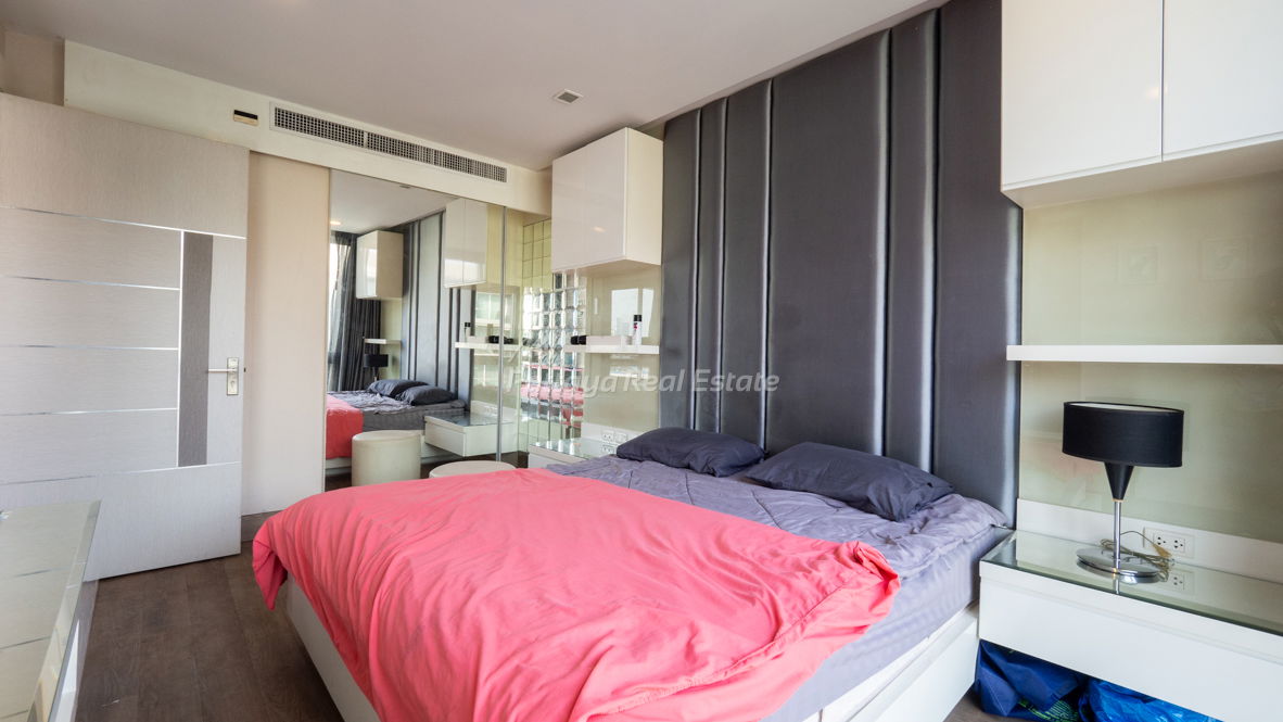 รูป 🛏️ 1 ห้องนอน - 🛁 1 ห้องน้ำ - 🏙️ Pool Views - 🌏 ชื่อชาวต่างชาติ - 🏢 APUS Condominium Pattaya - รหัส: APUS21 - รูปที่ 9/16