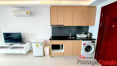 Condos for sale : 🛏️ 1 Bed - 🛁 1 Bath - 🏙️ Pool View - 🌏 FOREIGN name - 🏢 Laguna Beach Resort 3 Pattaya - Ref: LBR3M38