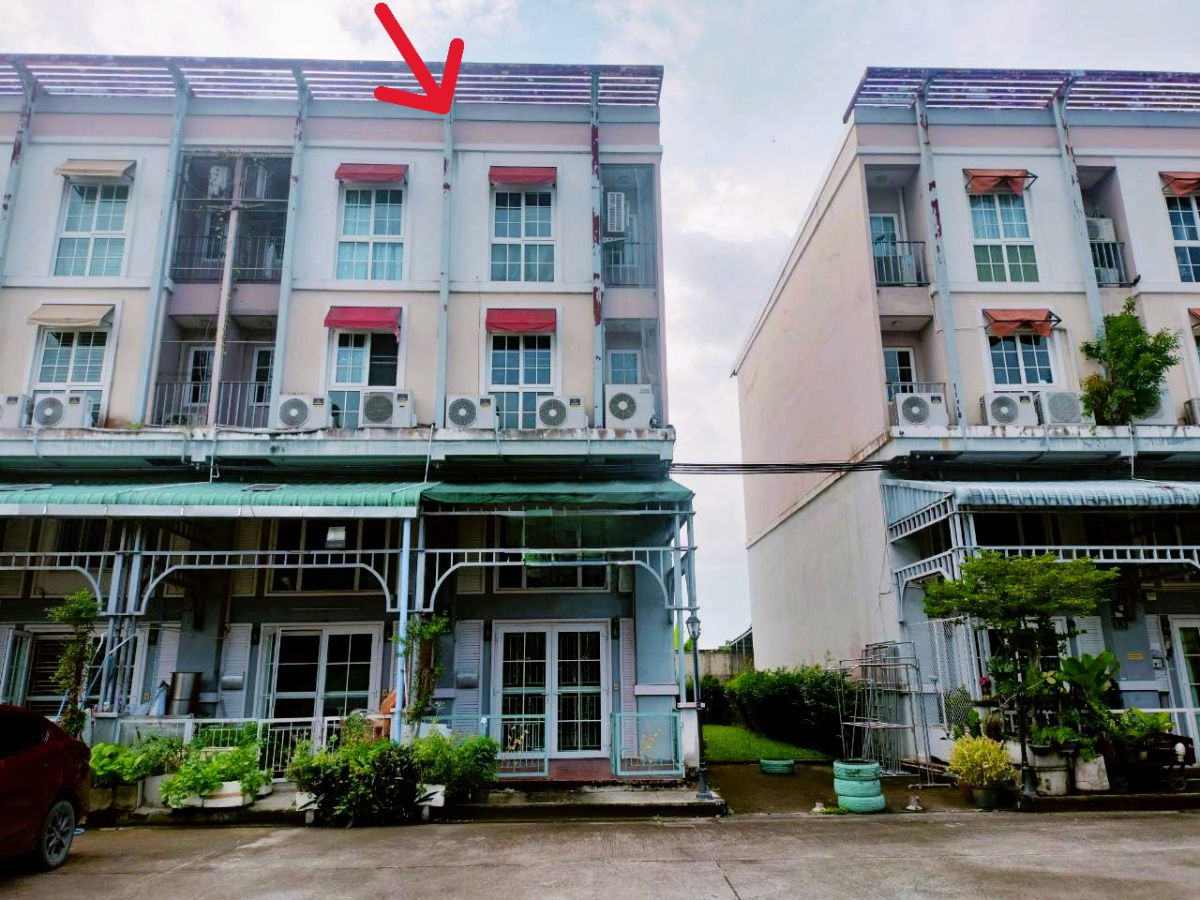 รูป 📢ให้เช่า ทาวน์โฮม /โฮมออฟฟิตห้องมุม 3.5 ชั้น ติด ABAC บางนา  โครงการเมทโทรบิซทาวน์ บรรยากาศสไตล์ยุโรป - รูปที่ 1/25