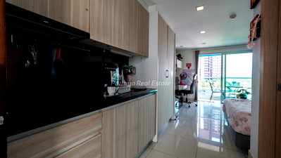 Condos for sale : 🛏️ Studio - 🛁 1 Bath - 🏙️ Sea View - 🌏 FOREIGN name - 🏢 Laguna Bay 1 Pattaya - Ref: LBONE09