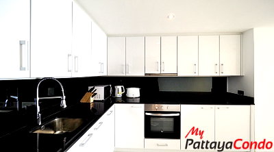 Condos for sale : 🛏️ 2 Bed - 🛁 2 Bath - 🏙️ Sea View - 🌏 FOREIGN name - 🏢 Sky Residences Pattaya - Ref: AMR42