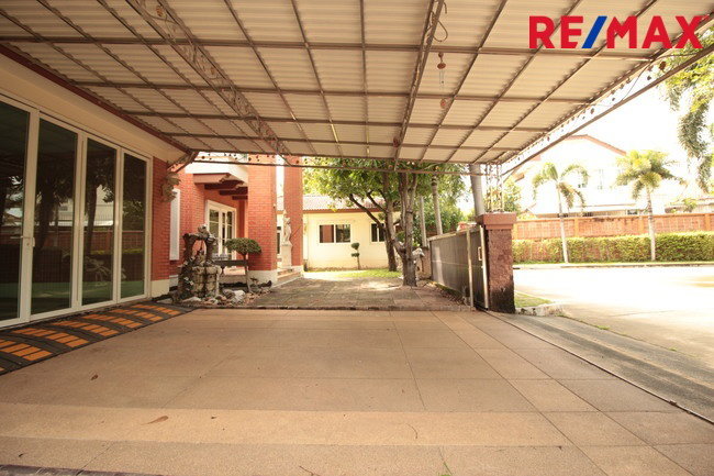 รูป ขายบ้านเดี่ยว ลัดดารมย์ อิลิแกนซ์ พระราม 5-2 หลังริม Private ที่ดินใหญ่ 189.3 ตรว. - รูปที่ 4/9