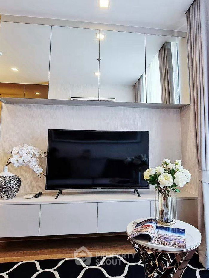 picture 2-BR Condo at Noble Be 33 near BTS Phrom Phong (ID 2341725) - 3/5