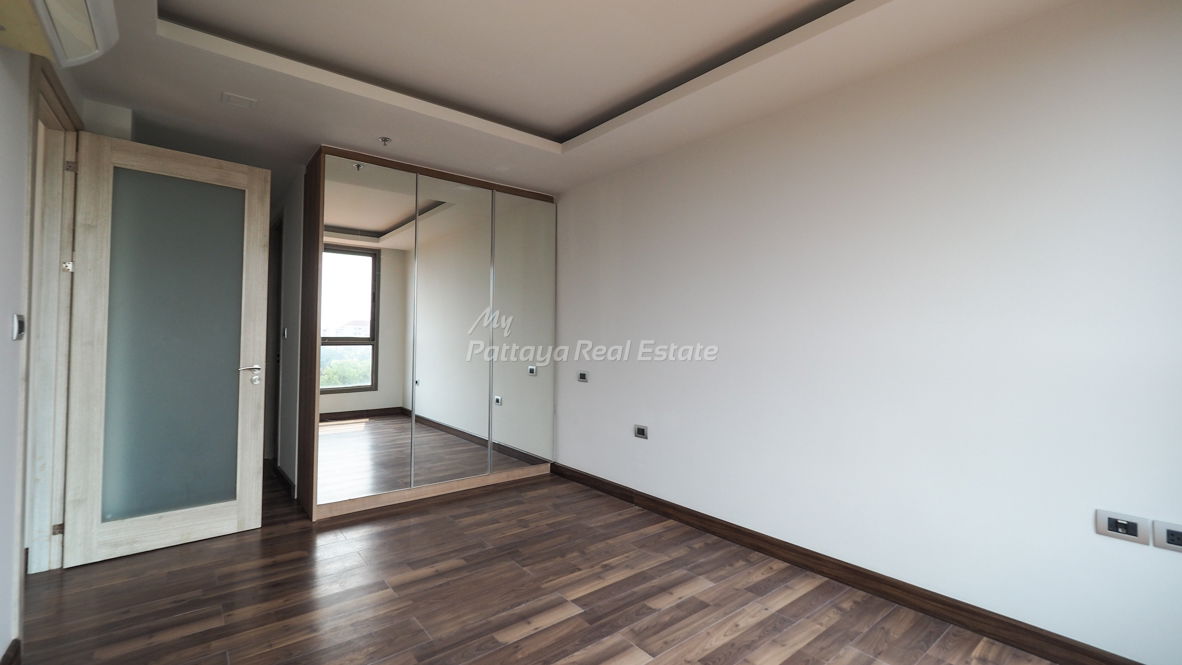 picture 🛏️ 1 Bed - 🛁 1 Bath - 🏙️ Sea Views - 🇹🇭 THAI name - 🏢 The Peak Towers Pattaya - Ref: PEAKT88 - 10/16
